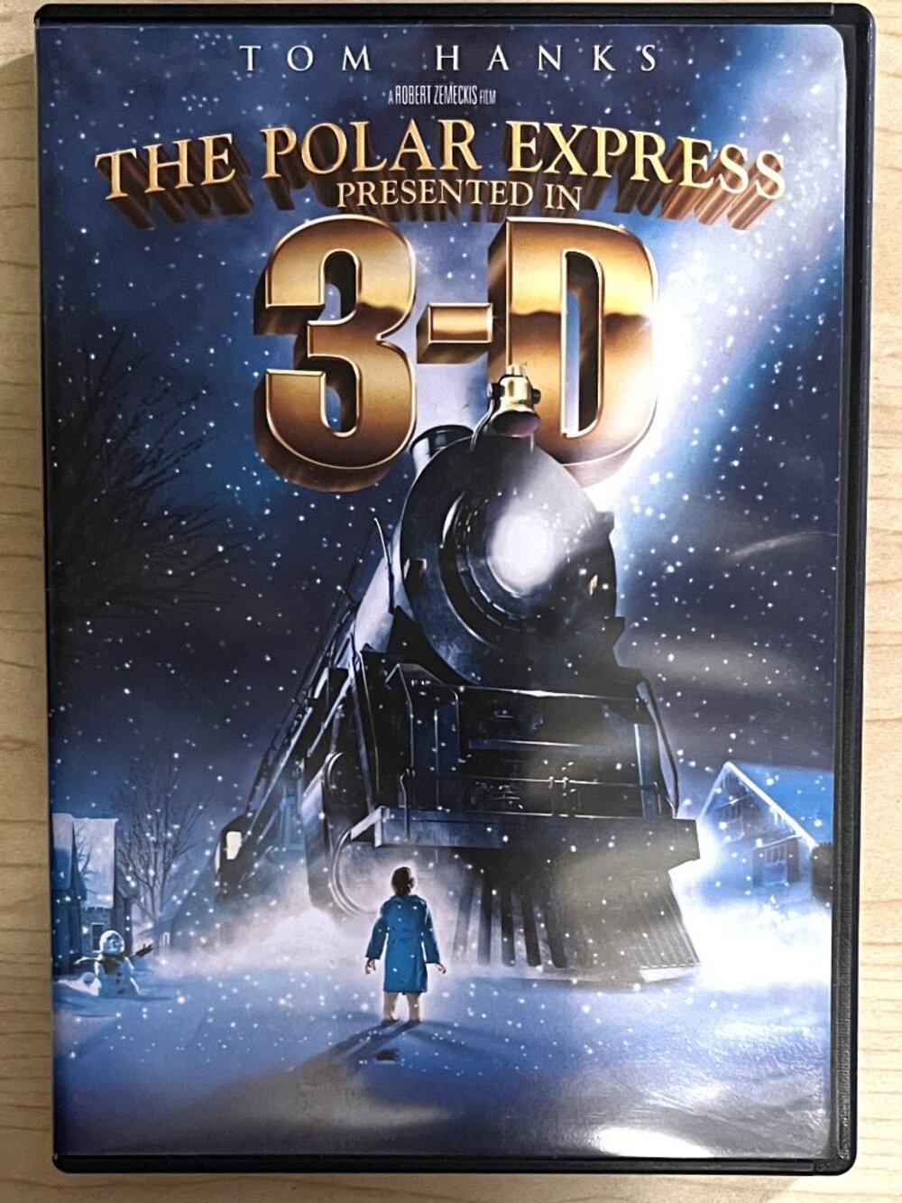 The Polar Express DVD in 3D with 4 Pair of Unused 3D Glasses
